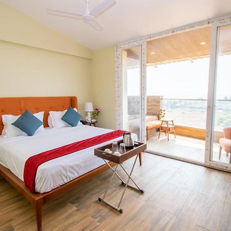 Hotel Octave Rococco Morjim Pernem Zewnętrze zdjęcie