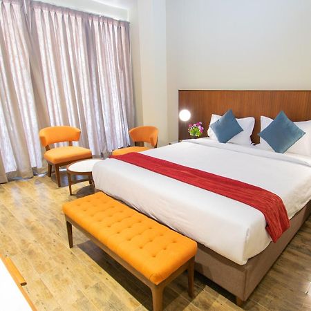 Hotel Octave Rococco Morjim Pernem Zewnętrze zdjęcie