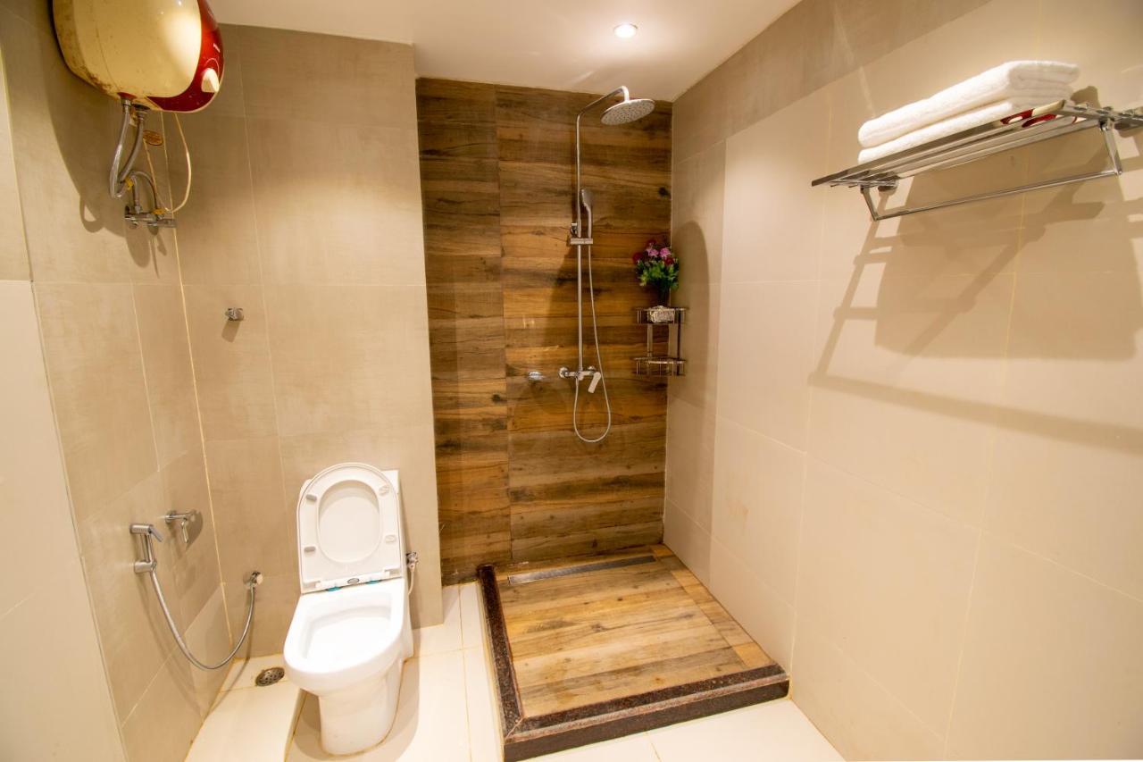 Hotel Octave Rococco Morjim Pernem Zewnętrze zdjęcie