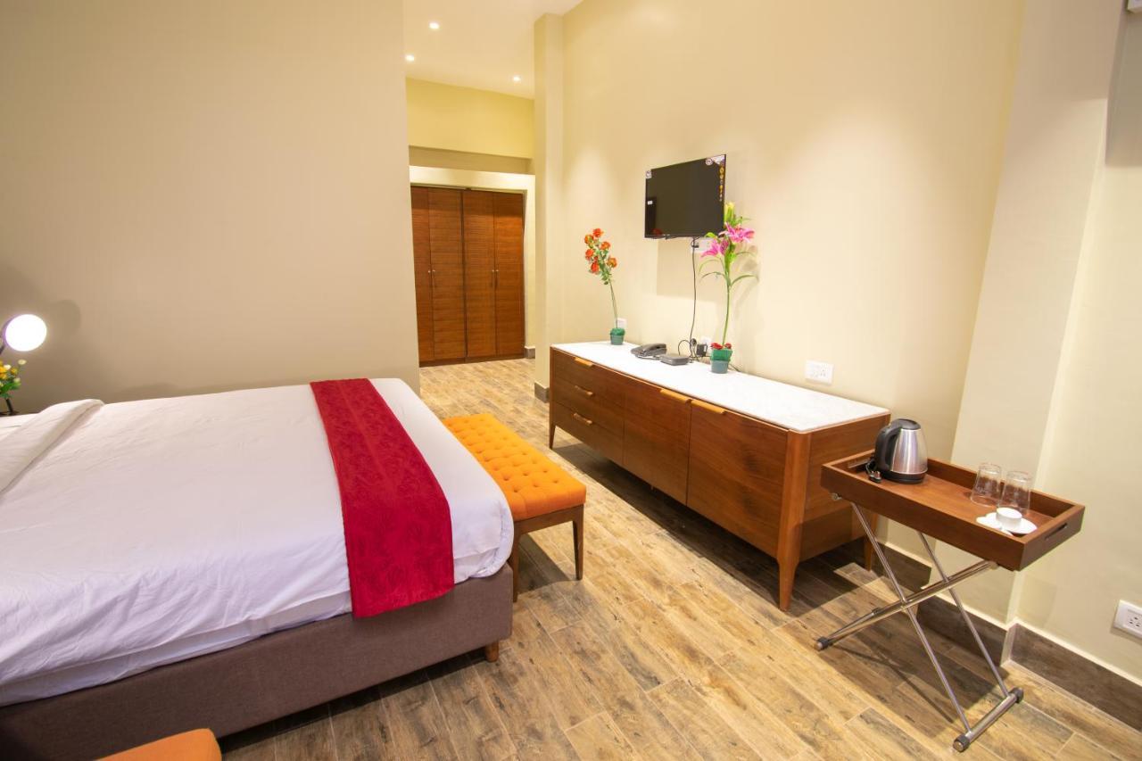 Hotel Octave Rococco Morjim Pernem Zewnętrze zdjęcie